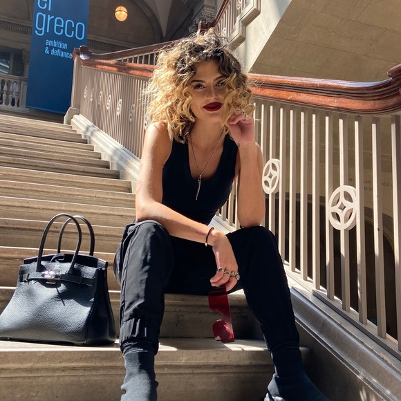 Meet your Posher: HIPETHREADZ - Picture 6 of 7